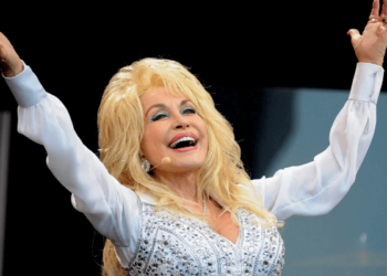 Dolly Parton's Net Worth, Young, Age, Husband, Songs, Career, And Biography