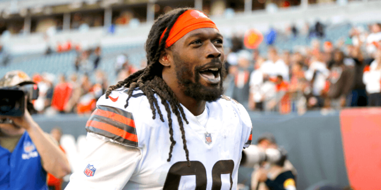 The-Browns-And-Jadeveon-Clowney-Have-Reached-An-Agreement-On-A-One-Year-11-Million-Contract-Extension